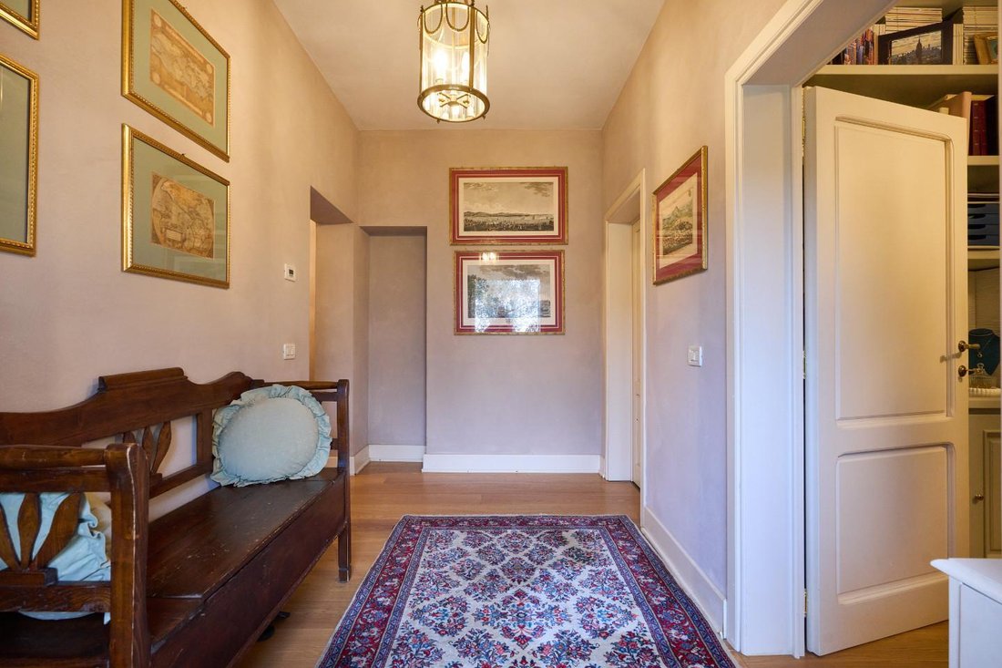 Villa in Fucecchio, Tuscany, Italy 5 - 15921336