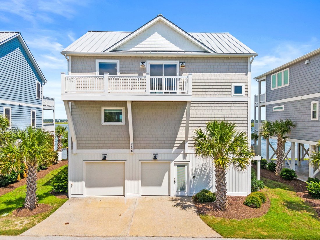 House in Topsail Beach, North Carolina, United States 1 - 15920624
