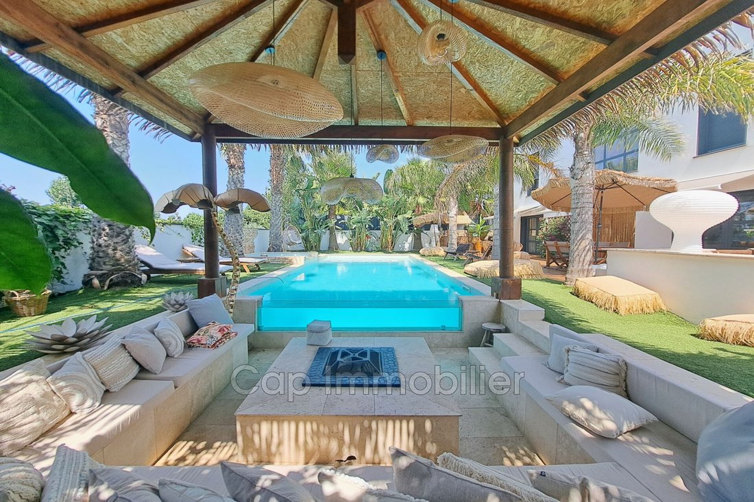 Villa in Le Cap d'Agde, Agde, France 1 - 15921548