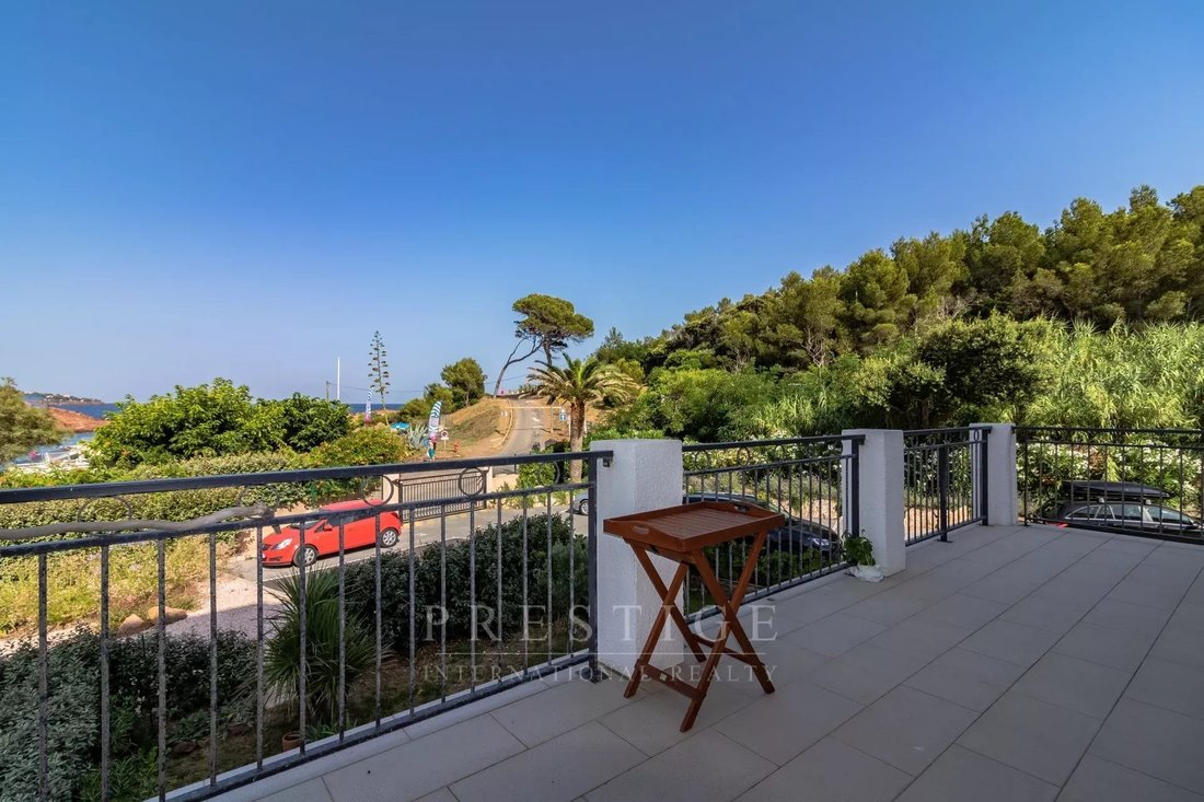 Apartment in Le Dramont-Agay-Anthéor-Le Trayas, Saint-Raphaël, France 2 - 15230190