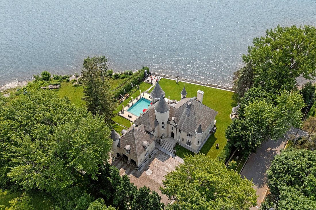 House in Dorval, Quebec, Canada 2 - 15924853