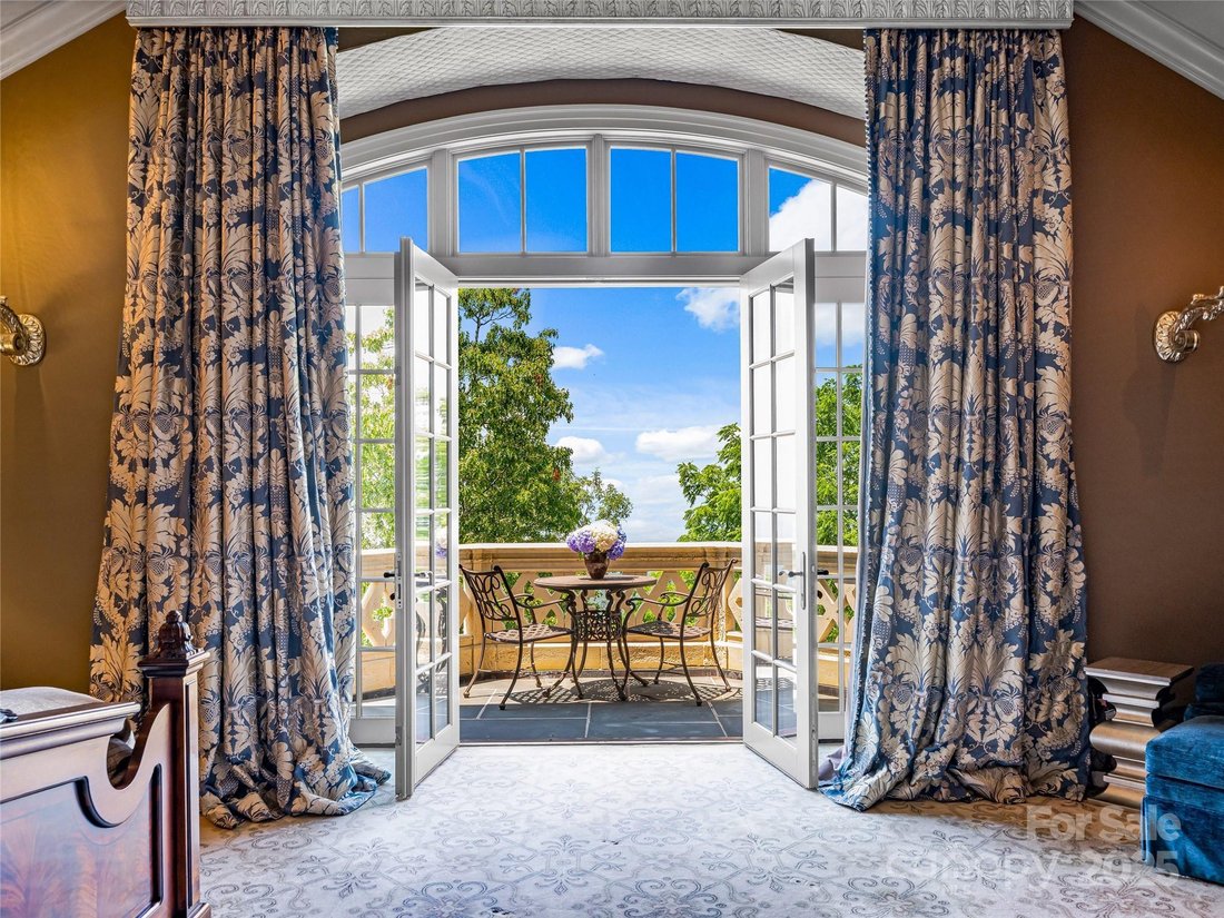 House in Asheville, North Carolina, United States 3 - 15927165
