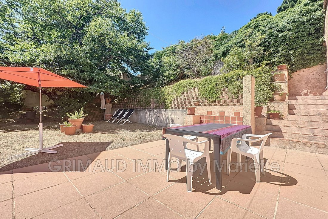 Villa in La Garde-Freinet, Provence-Alpes-Côte d'Azur, France 3 - 15924195