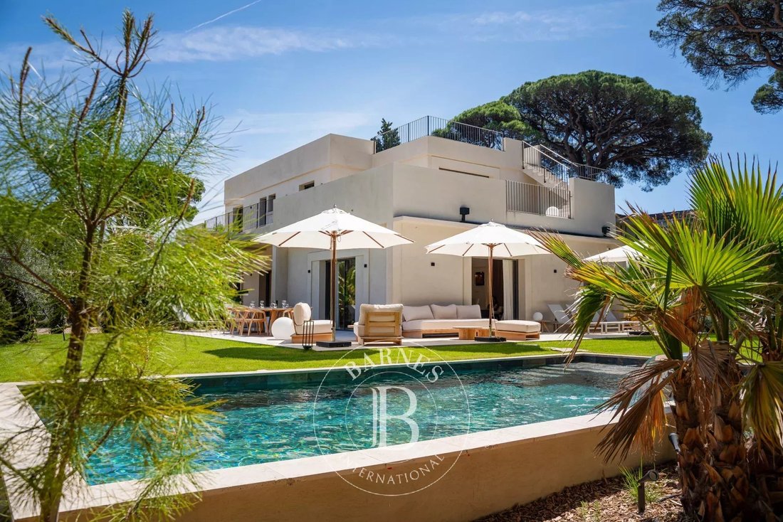 House in Zone Ouest Urbaine, Saint-Tropez, France 1 - 15919449