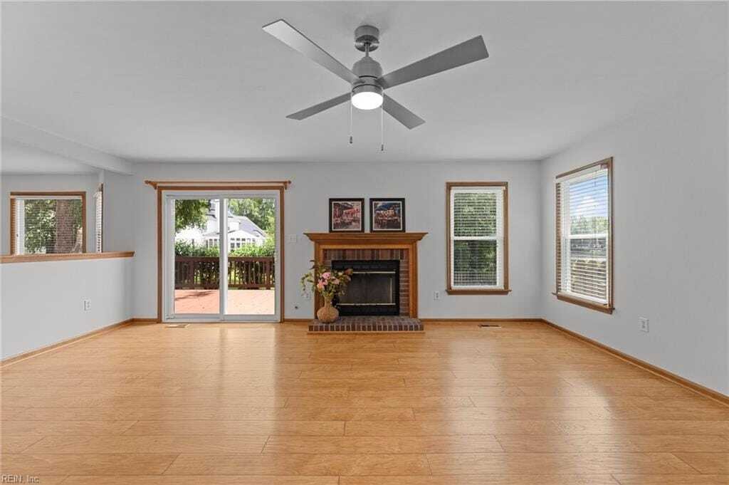 Seller Offered Compensation In - 1100xxs 