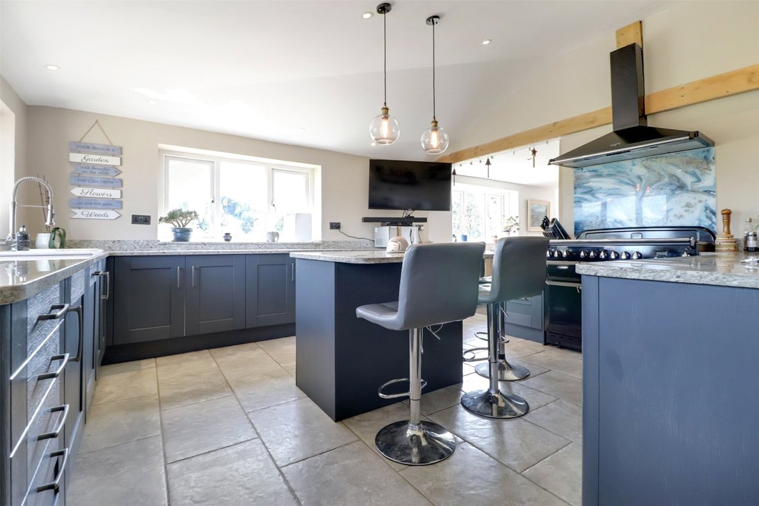 House in Devon, England 5 - 15921315
