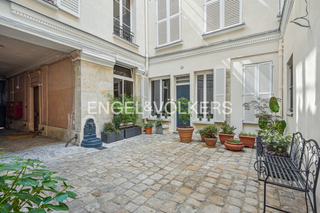 Apartment in Arts et Métiers, Paris 3e Arrondissement, Paris 4 - 15921399