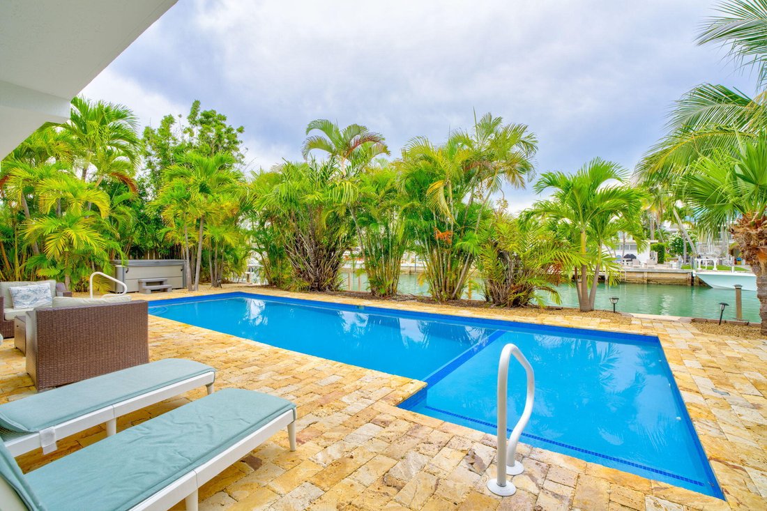 House in Key Colony Beach, Florida, United States 2 - 15924587