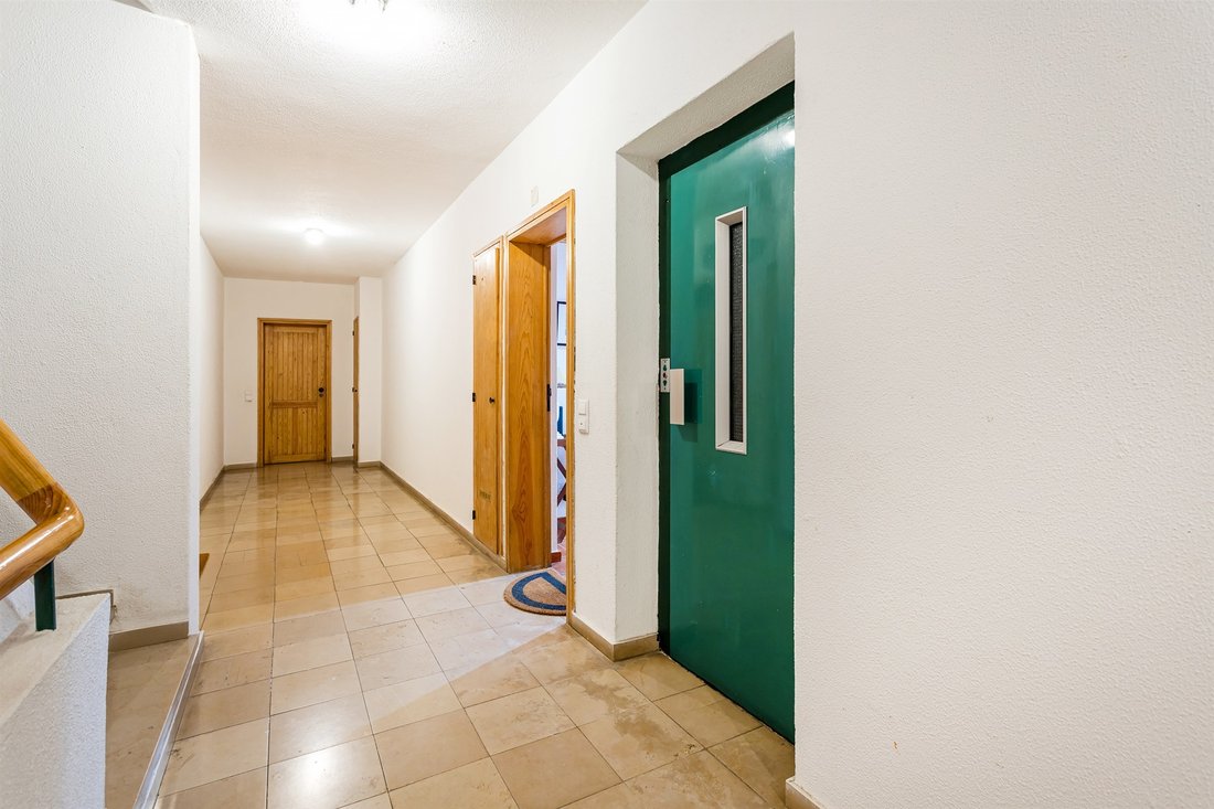 Apartment in Olhos de Agua, Algarve, Portugal 2 - 15923949