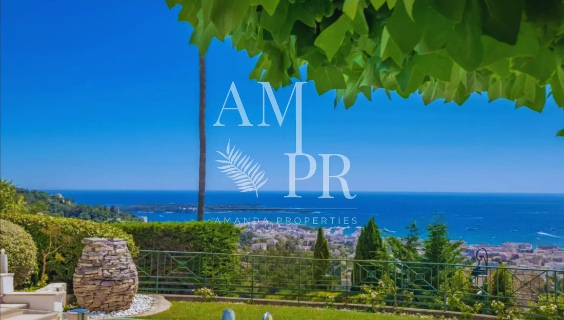 Villa in Cannes, Provence-Alpes-Côte d'Azur, France 4 - 15925391