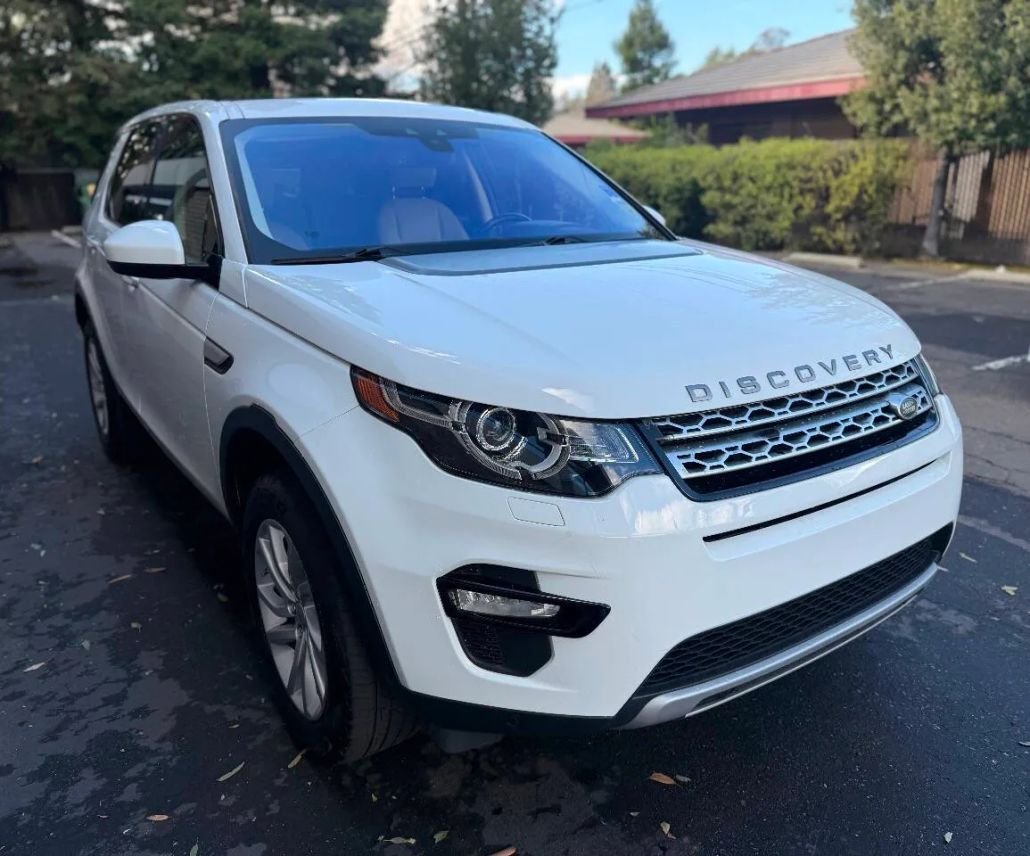 Suv in Sacramento, CA, United States 5 - 15225237