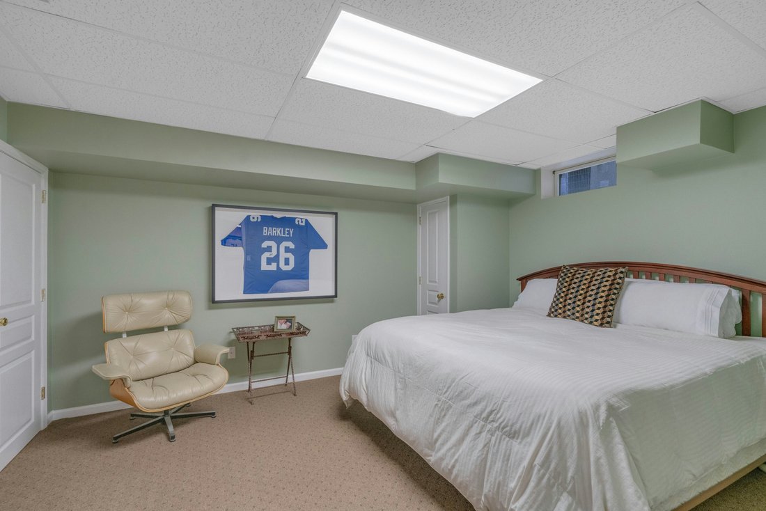 111 Trotters Lane Allendale Nj - 1100xxs 