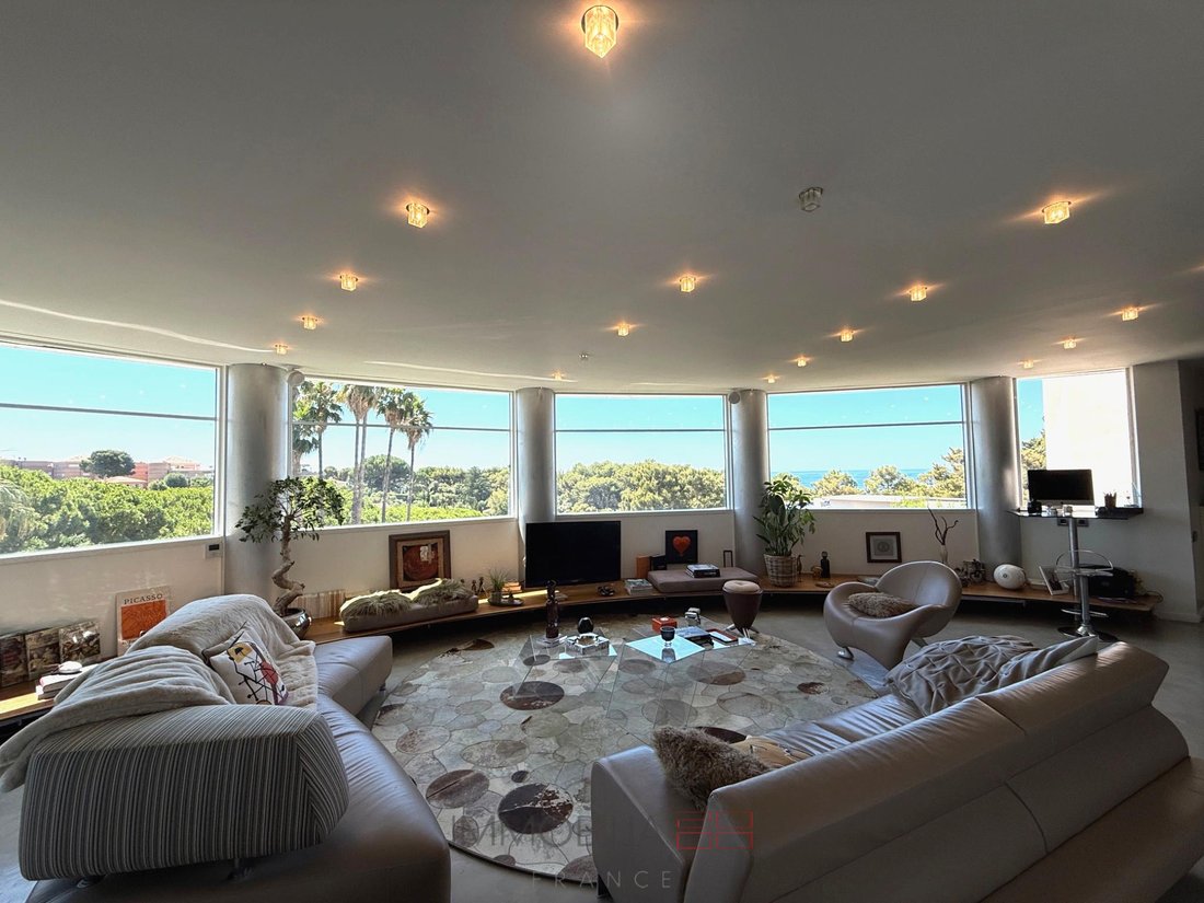 Apartment in Cabbe-Saint Roman, Roquebrune-Cap-Martin, France 2 - 15921117