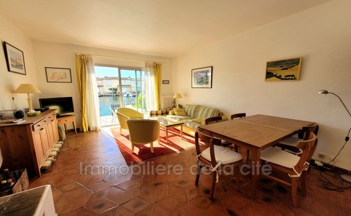 Villa in Port Grimaud, Grimaud, Provence-Alpes-Côte d'Azur 1