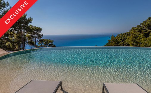 Villa in Lefkada, Decentralized Administration of Peloponnese, Western Greece and the Ionian, Greece 1