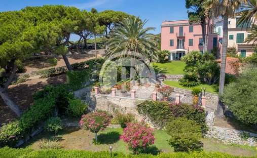 House in Bordighera, Liguria, Italy 1