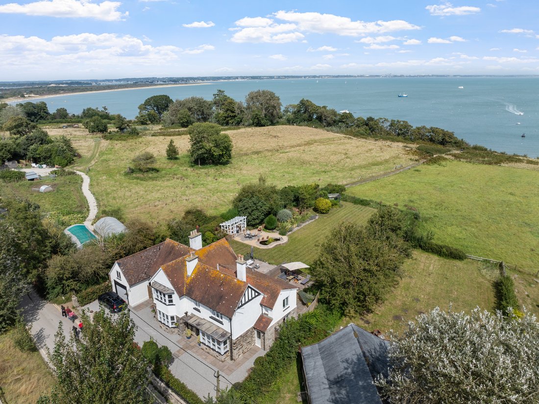 House in Studland, England 2 - 15941309