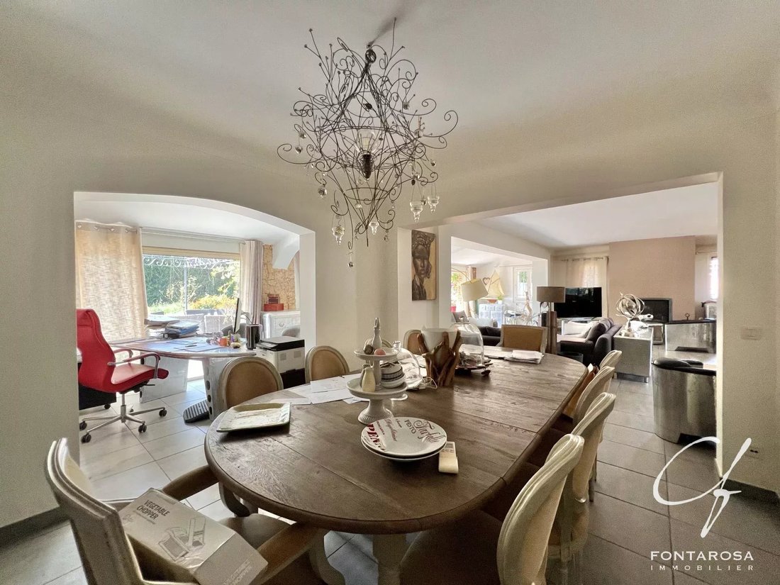 Villa à Saint-Raphaël, Provence-Alpes-Côte d'Azur, France 5 - 15924061