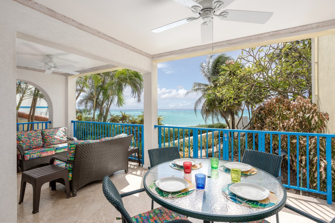 Villa in Oistins, Christ Church, Barbados 1 - 15921486