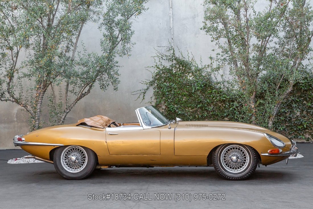 Jaguar XKE in Los Angeles, CA 4 - 15919776