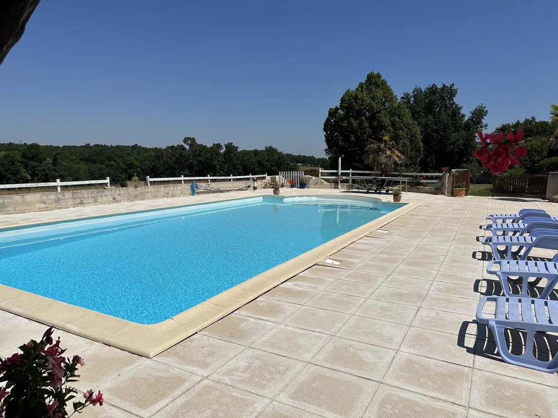 House in Chalais, Nouvelle-Aquitaine, France 3 - 15921376