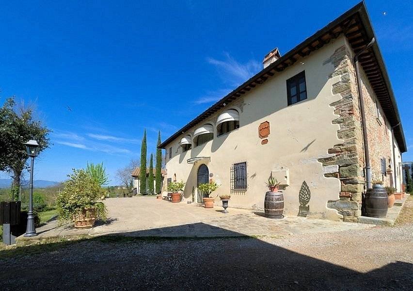 Country House in Loro Ciuffenna, Tuscany, Italy 2 - 15925085