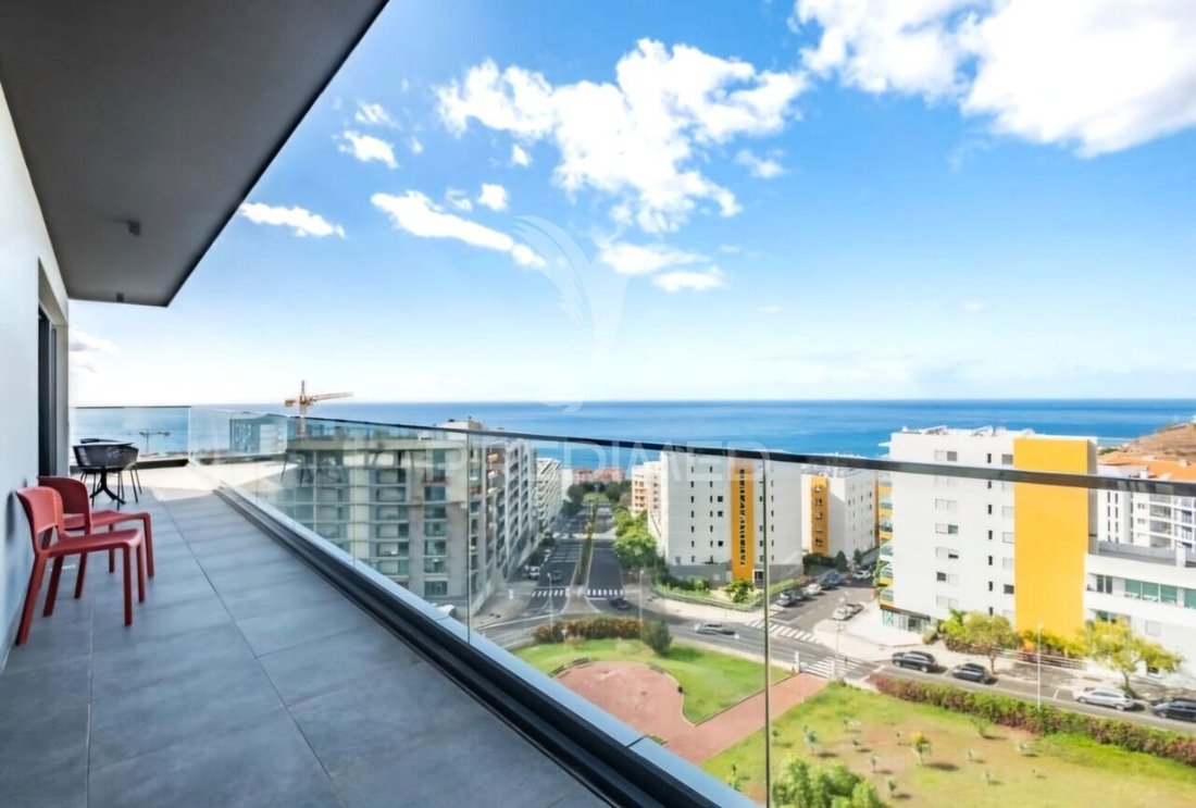 Apartment in Sao Martinho, Madeira, Portugal 1 - 15922613