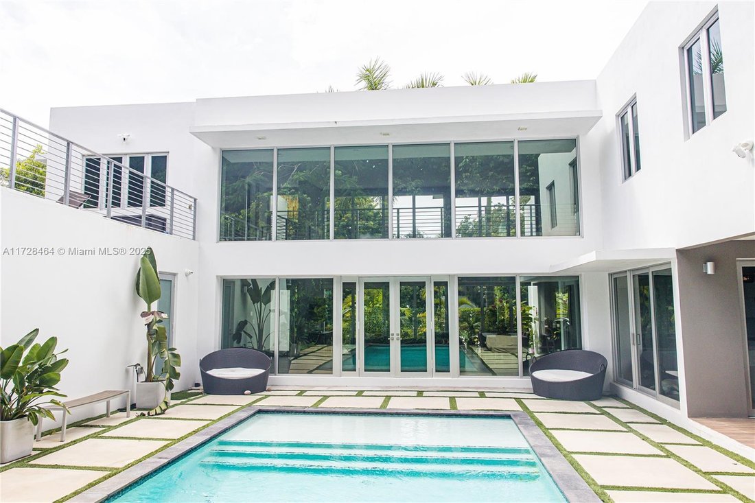 House in Miami, Florida, United States 1 - 15921560