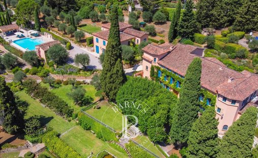 Domaine à Grasse, Provence-Alpes-Côte d'Azur, France 1