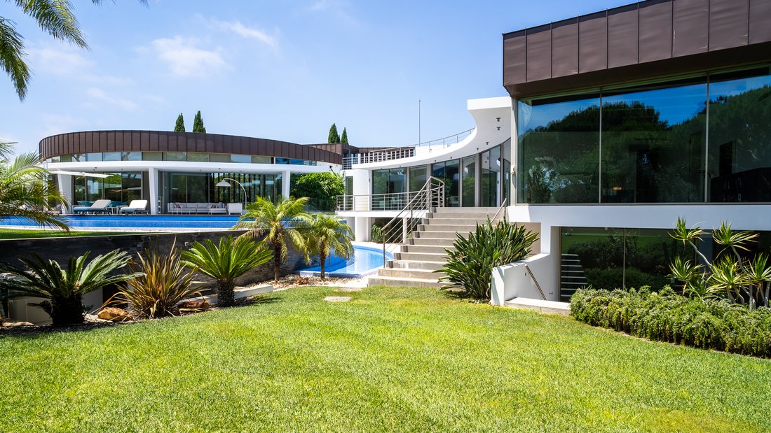 Villa in Vilamoura, Quarteira, Algarve 1 - 15923996