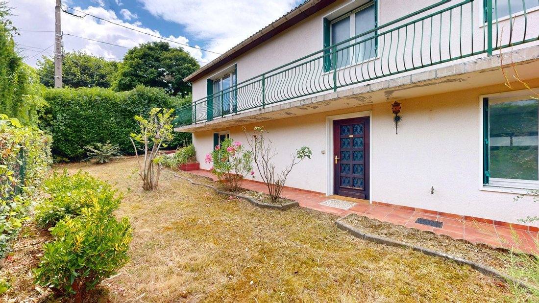 House in Bord-de-Osaone, Fontaines-sur-Saône, France 1 - 15923672