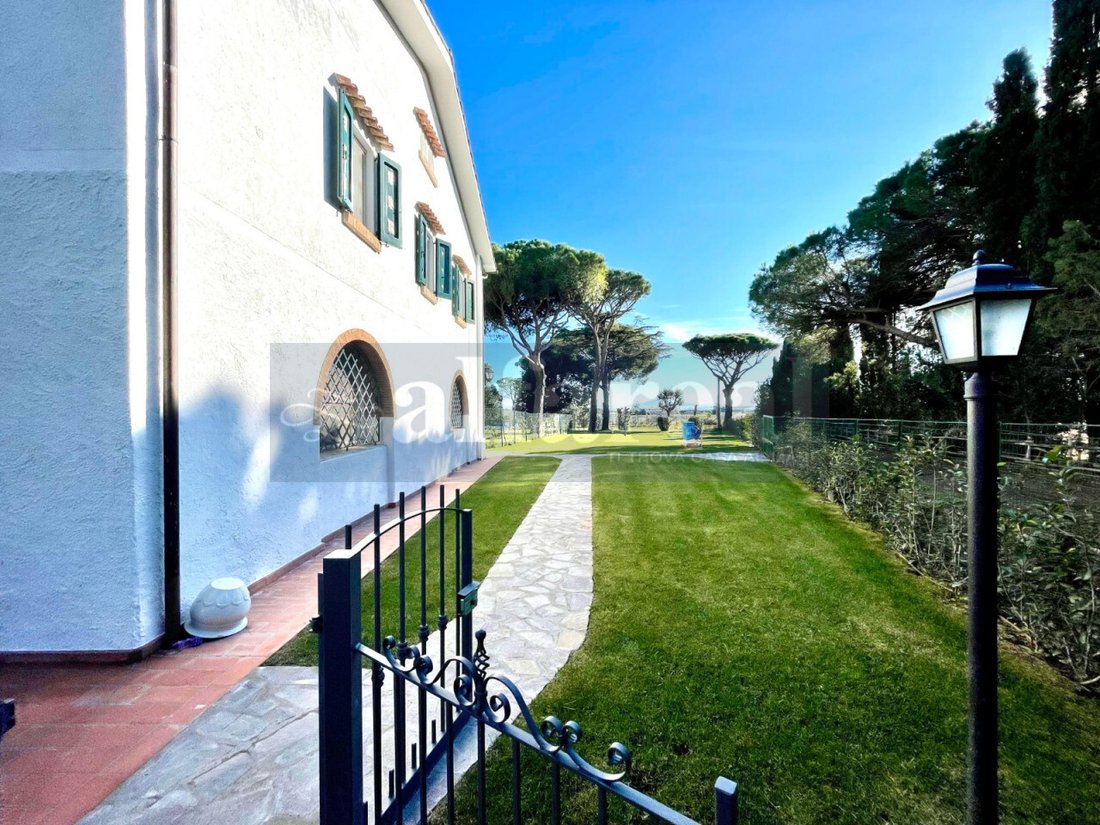 Apartment in Tirli-Vetulonia-Buriano, Castiglione della Pescaia, Tuscany 2 - 15923857
