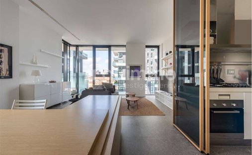 Apartment in Garibaldi - Porta Venezia, Milan, Lombardy 1
