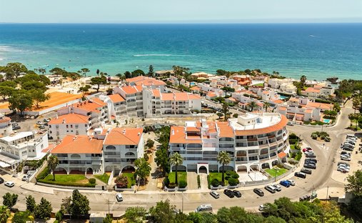 Apartment in Olhos de Agua, Algarve, Portugal 1