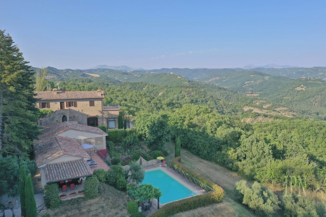 Villa in Montone, Umbria, Italy 1 - 15919164