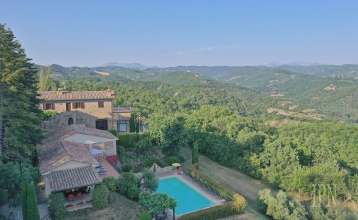 Villa in Montone, Umbrien, Italien 1