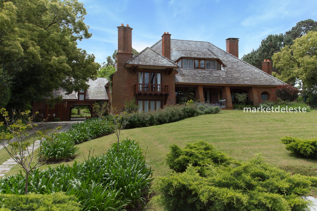 House in Punta del Este, Maldonado Department, Uruguay 2 - 15924593