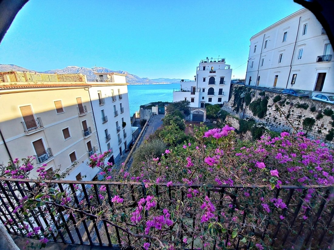 House in Gaeta, Lazio, Italy 5 - 15925930