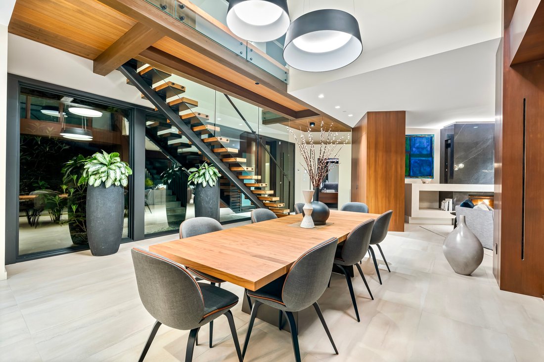 House in North Vancouver, British Columbia, Canada 5 - 15920683