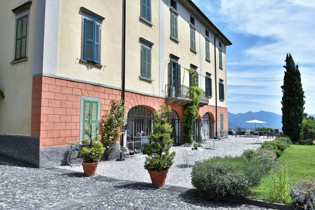 Estate in Solto Collina, Lombardy, Italy 4 - 15743442