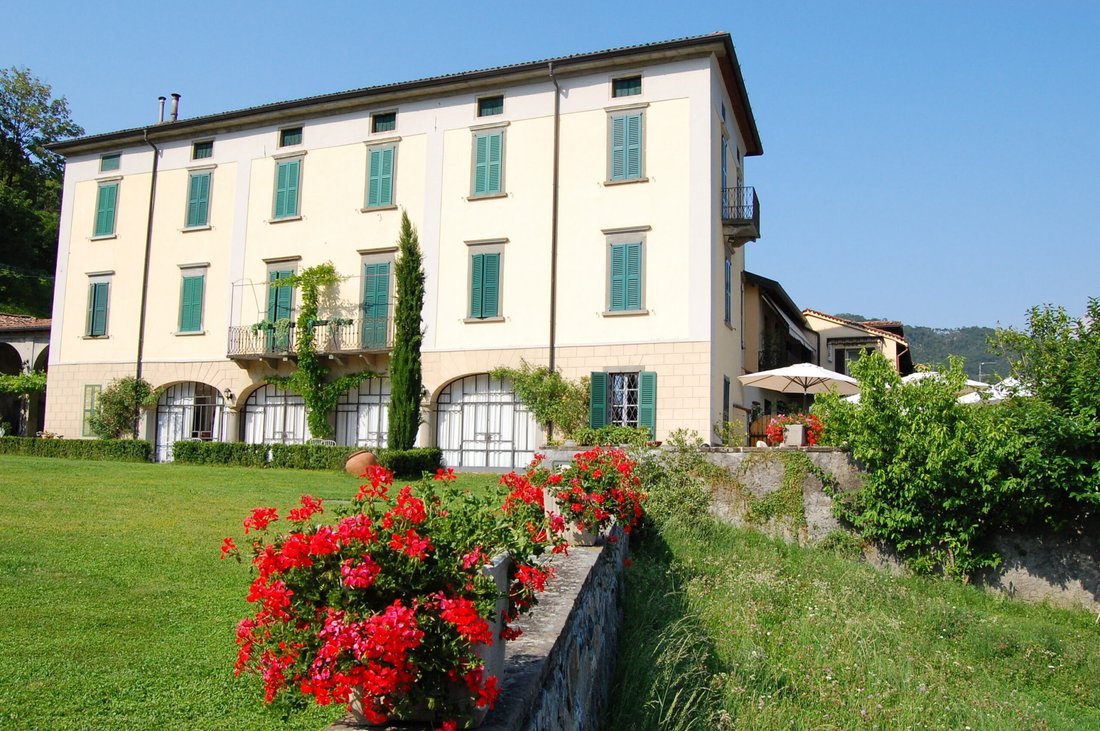 Estate in Solto Collina, Lombardy, Italy 2 - 15743442