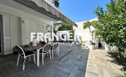 Villa en Ardenza Tierra, Livorno, Toscana 1