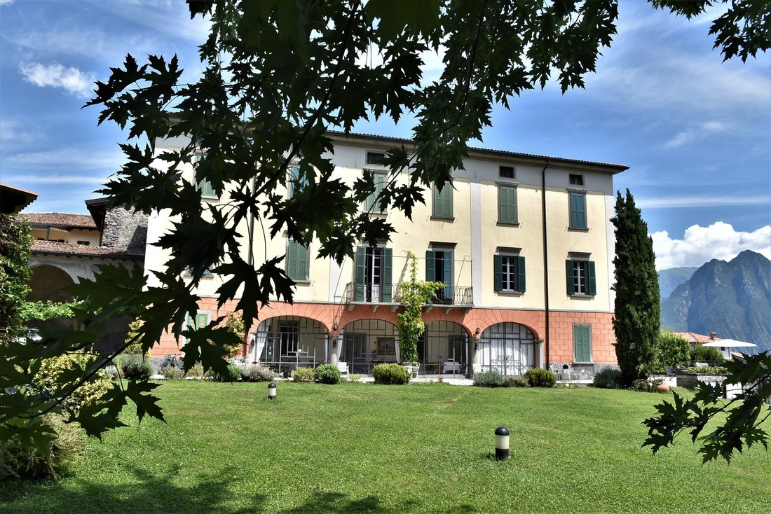 Estate in Solto Collina, Lombardy, Italy 5 - 15743442