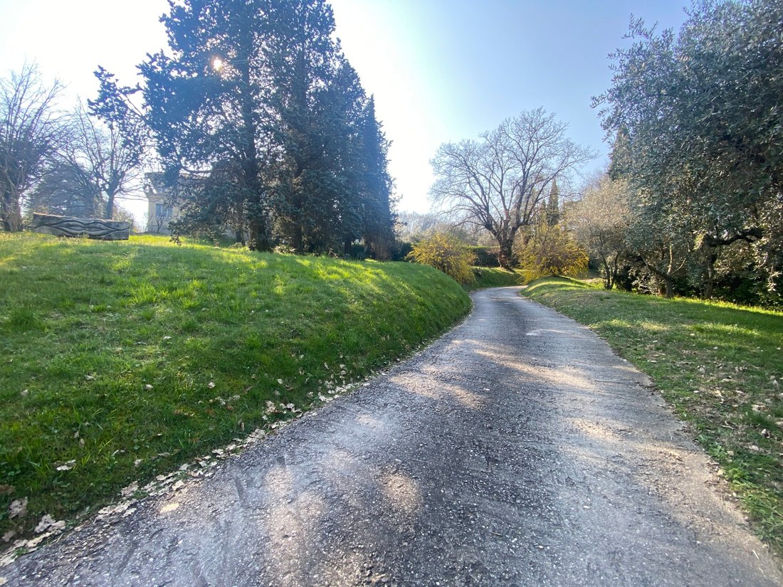 Villa in Iseo, Lombardy, Italy 3 - 15743636