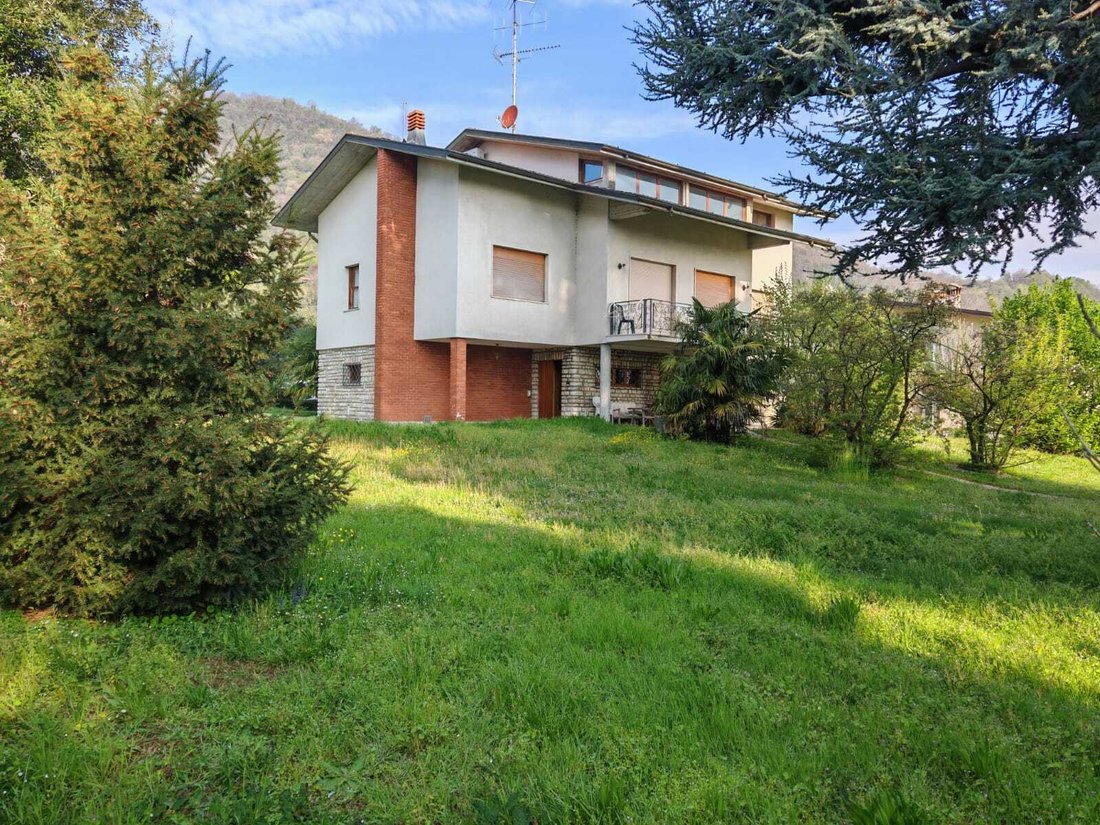 Villa in Nigoline Bonomelli, Lombardy, Italy 1 - 15743623