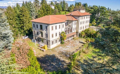 Townhouse in Masnago - Brunella, Varese, Lombardy 1