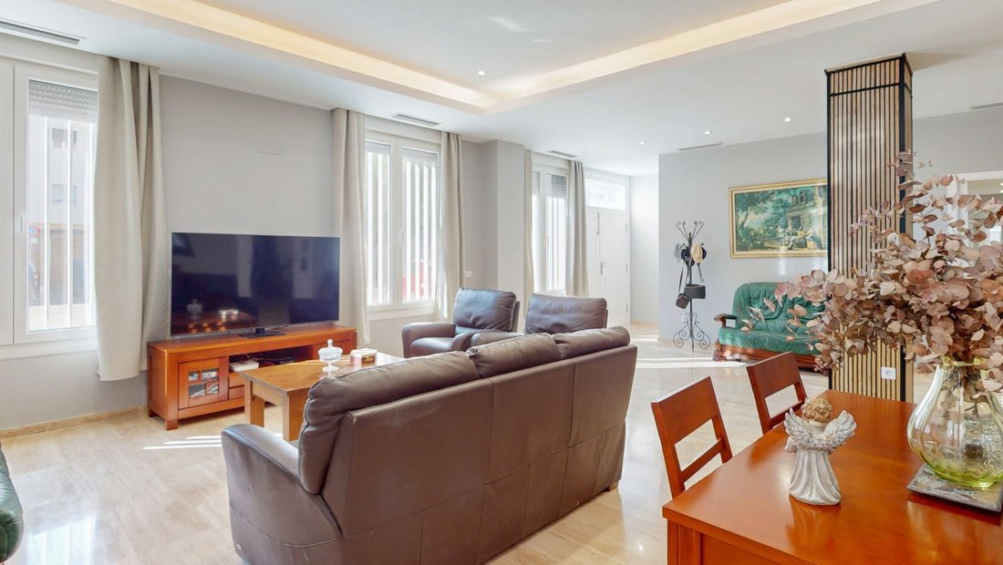 Apartment in Distrito San Pablo-Santa Justa, Seville, Spain 2 - 15927300