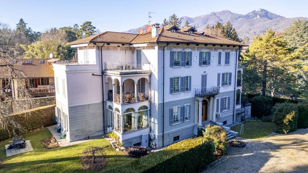 Apartment in Masnago - Brunella, Varese, Lombardy 3 - 15927399