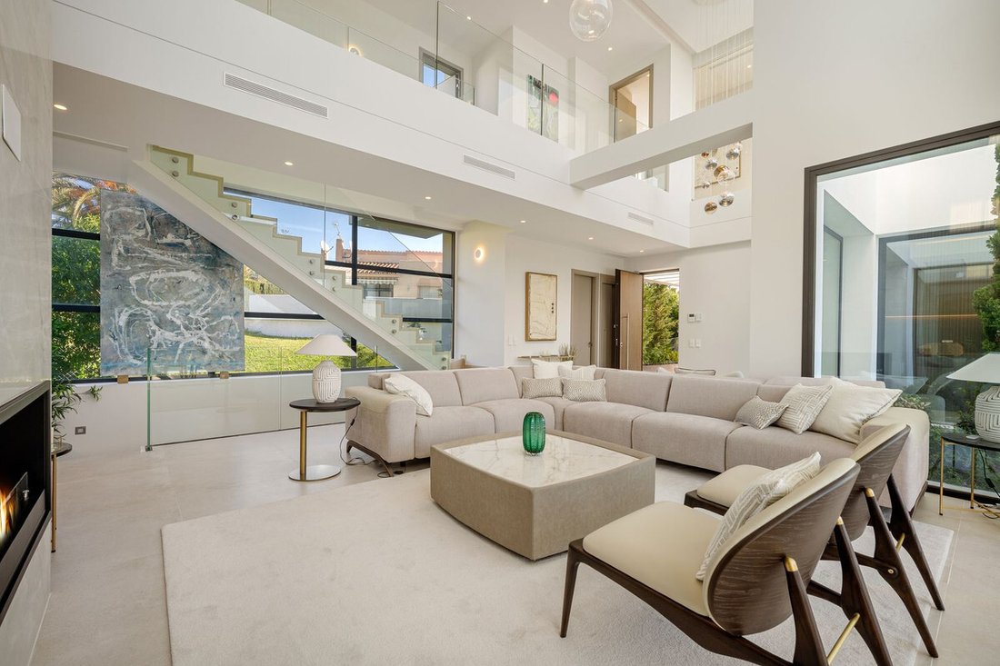 Villa in Marbella, Andalusia, Spain 4 - 15927436