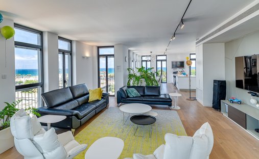 Apartment in Tel Aviv-Yafo, Tel Aviv District, Israel 1